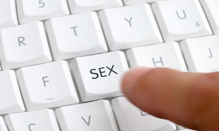 how-to-tell-if-your-partner-is-addicted-to-porn
